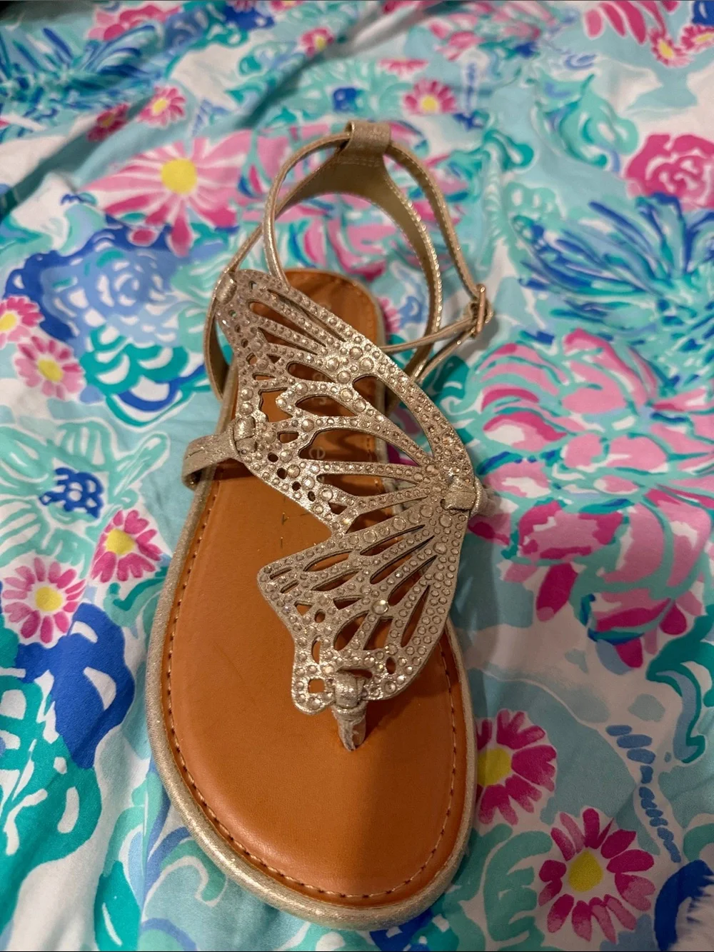 Girls  Glitter Butterfly T-Strap Sandal in Gold